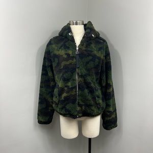 Ashley by 26‎ International Teddy Jacket